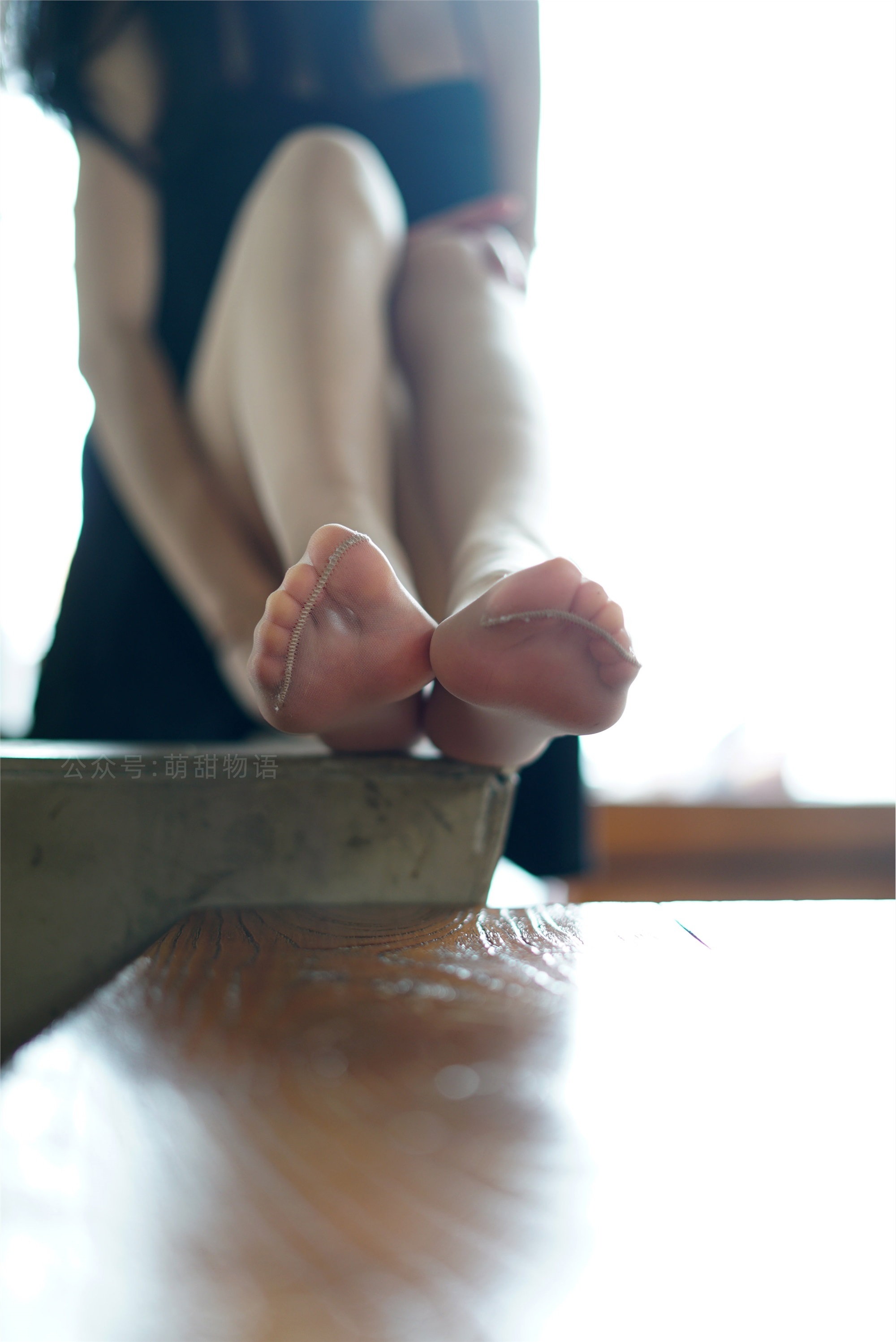 萌甜物语 XM175《开叉裙-腿腿》